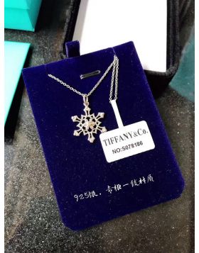 Tiffany Snowflake Charm Chain Necklace Sterling Silver Price 2018 USA Women Gift GRP03012