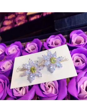 Tiffany Floral-shaped Earrings Yellow & White Crystals Fashion Design New York Best Review For Women